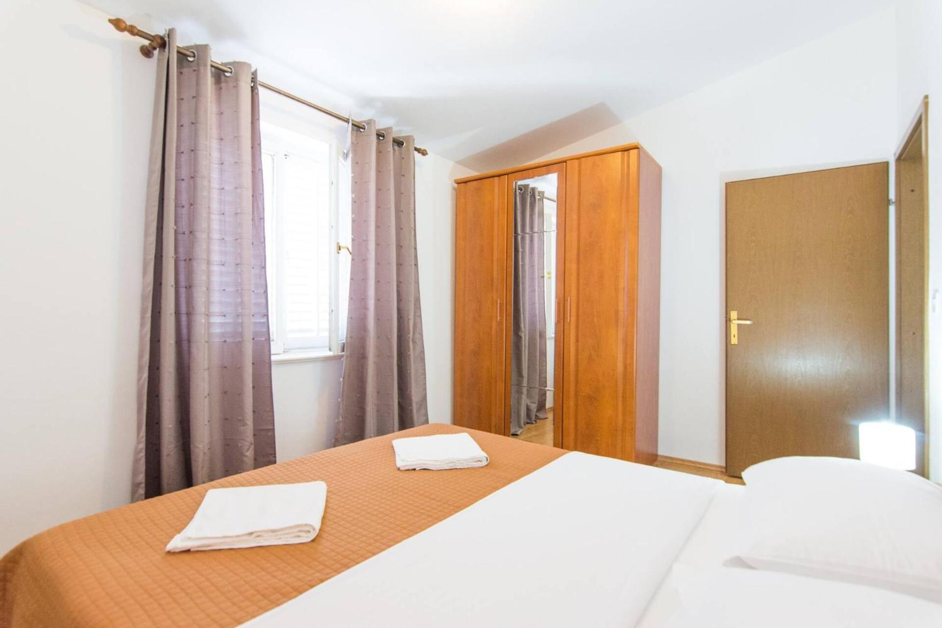 Apartment Rajna Biograd Na Moru Luaran gambar