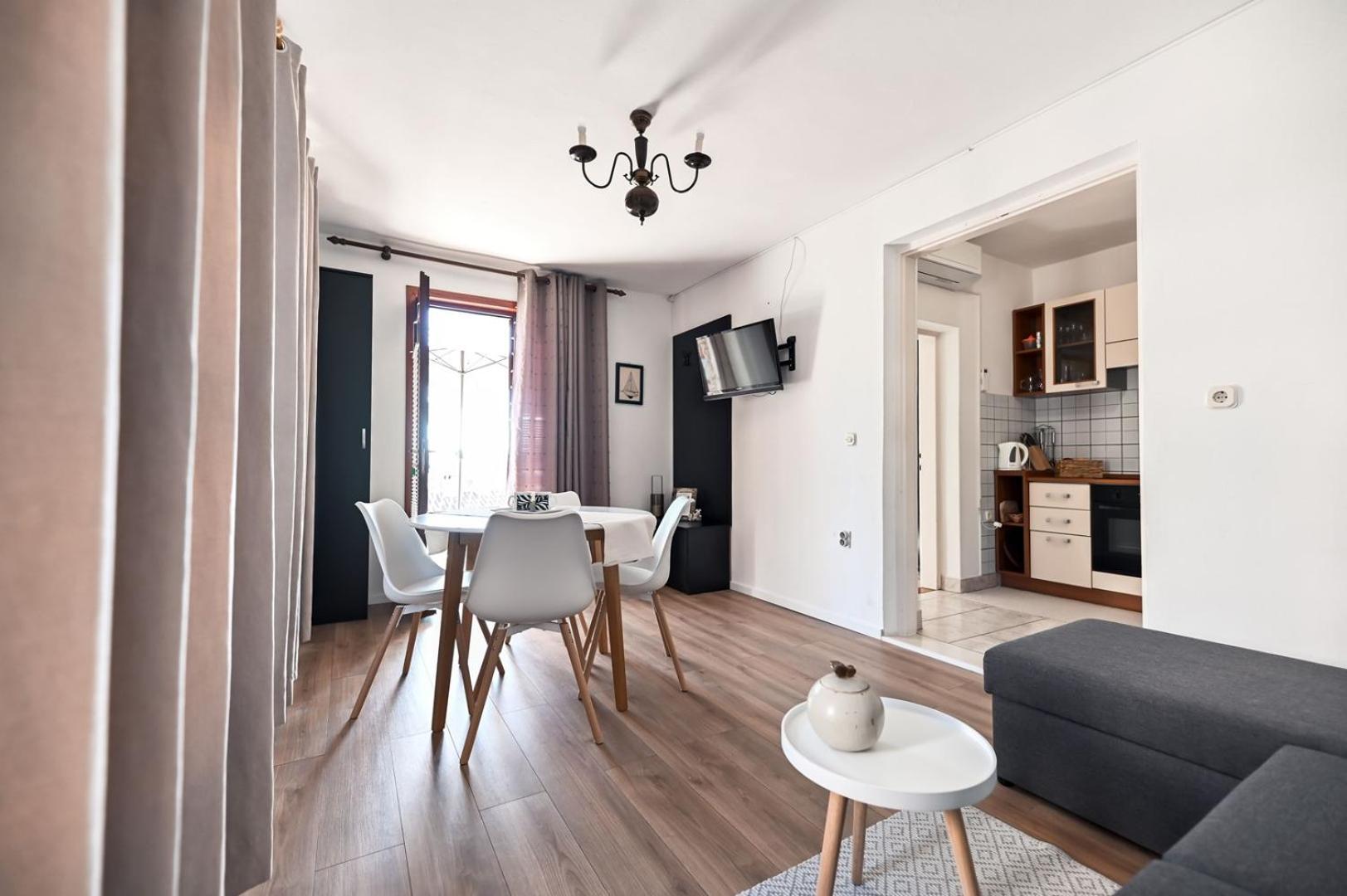 Apartment Rajna Biograd Na Moru Luaran gambar