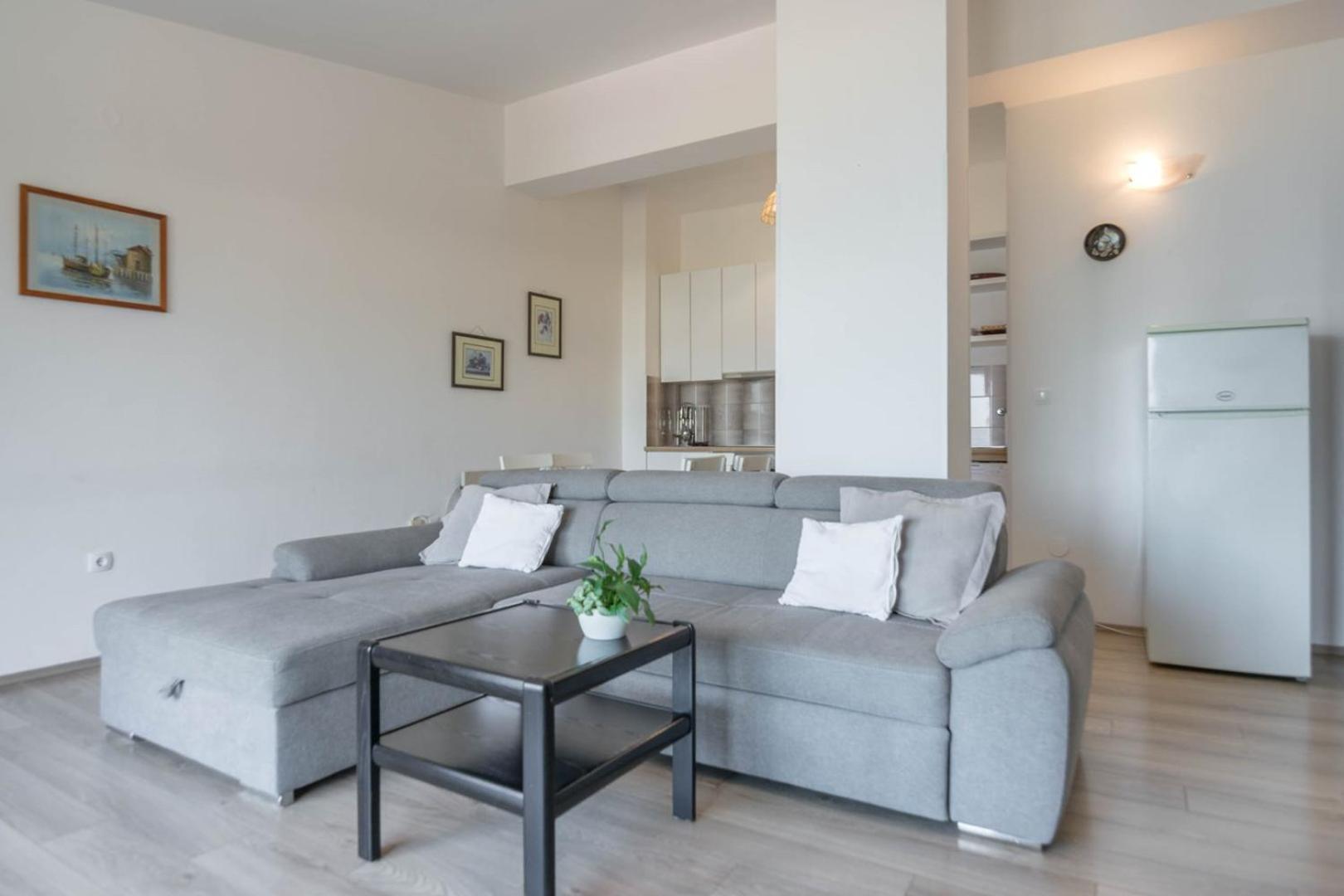 Apartment Rajna Biograd Na Moru Luaran gambar