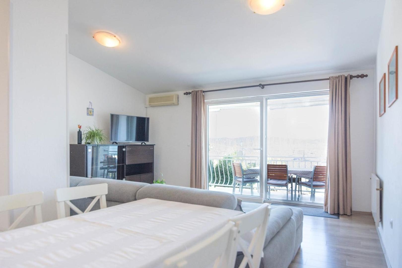 Apartment Rajna Biograd Na Moru Luaran gambar